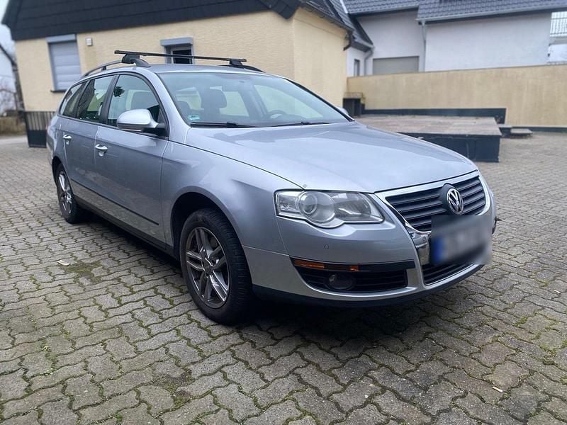 Gebraucht VW Passat 170 PS (125 kW) 2010 Silber Kombi