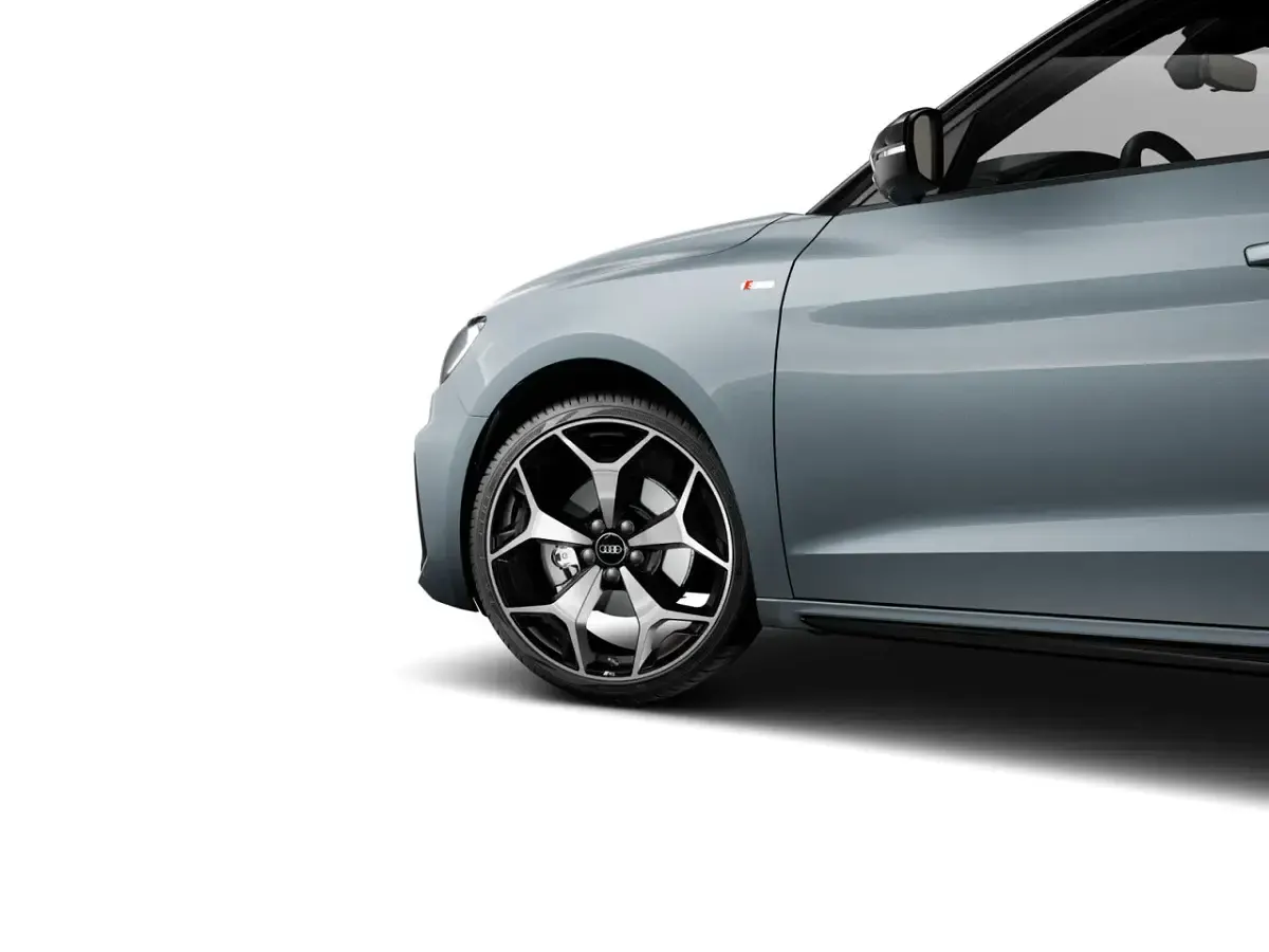 Neu Audi A1 Advanced 116 PS (85 kW) 2026 Pfeilgrau perleffekt (metallic) SUV