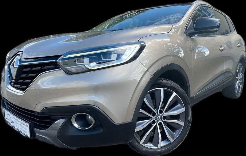 Beige Gebraucht 2015 Renault Kadjar Bose Edition SUV | 8.590 € (Fairer Preis) - Bild 1/4
