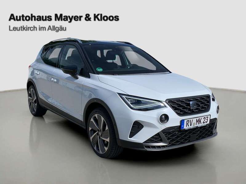 "nevada" weiss Gebraucht 2024 Seat Arona FR SUV | 28.950 € (Teuer) - Bild 1/4