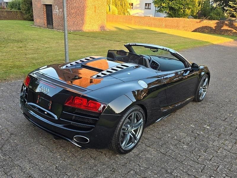 Gebraucht Audi R8 Spyder Ambiente 525 PS (386 kW) 2012 Schwarz Cabrio