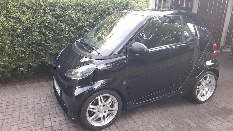 Schwarz Gebraucht 2008 Smart ForTwo Coupé Brabus Xclusive Coupé | 7.180 € (Teuer) - Bild 1/4