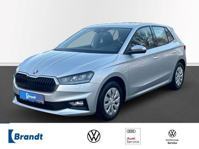 Silber Gebraucht 2025 Skoda Fabia Essence Limousine | 16.990 € (Guter Preis) - Bild 1/3