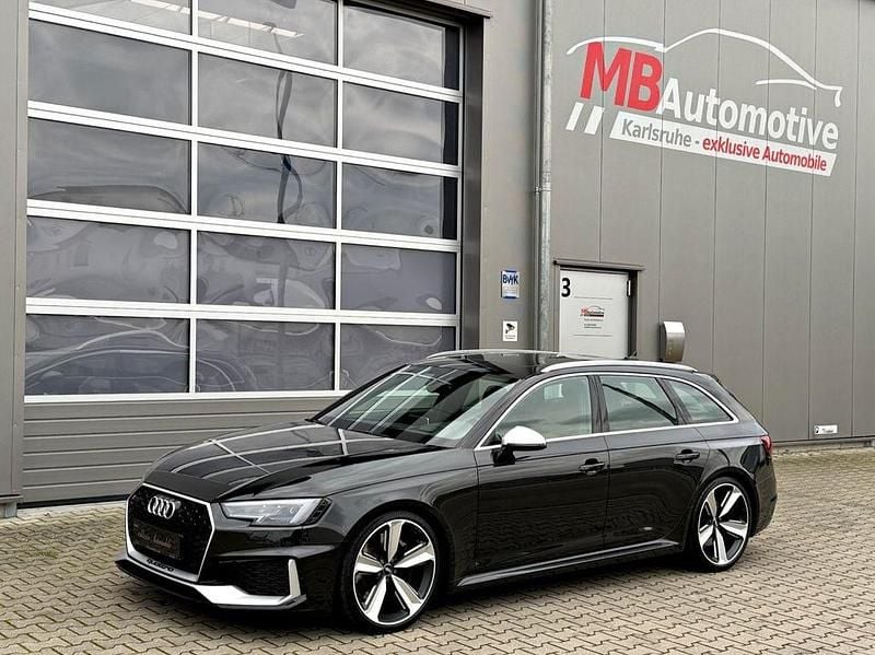 Gebraucht Audi RS4 Ambiente 450 PS (330 kW) 2018 Schwarz Kombi