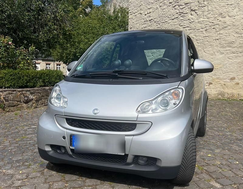 Silber Gebraucht 2008 Smart ForTwo Coupé Passion Coupé | 4.690 € (Fairer Preis) - Bild 1/4