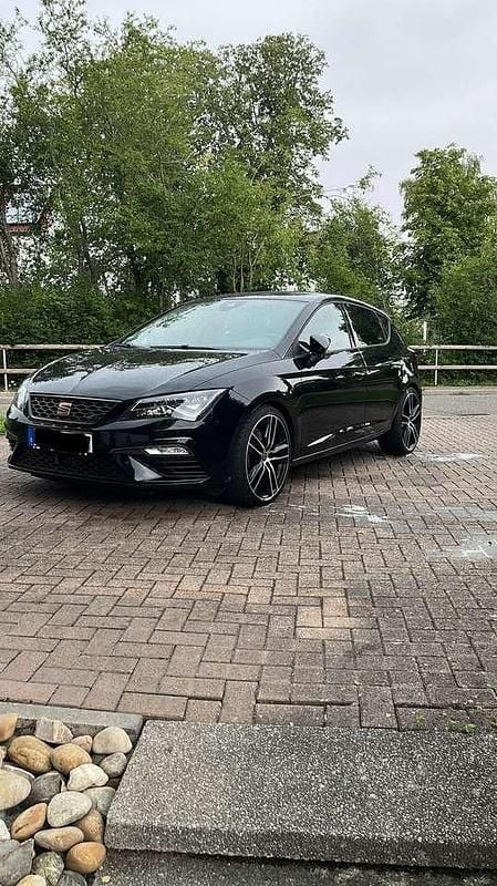 Schwarz Gebraucht 2019 Cupra Leon Kleinwagen | 22.990 € (Guter Preis) - Bild 1/4