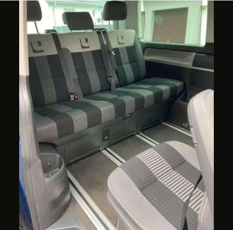 Gebraucht VW Transporter Startline 131 PS (96 kW) 2009 Silber Van