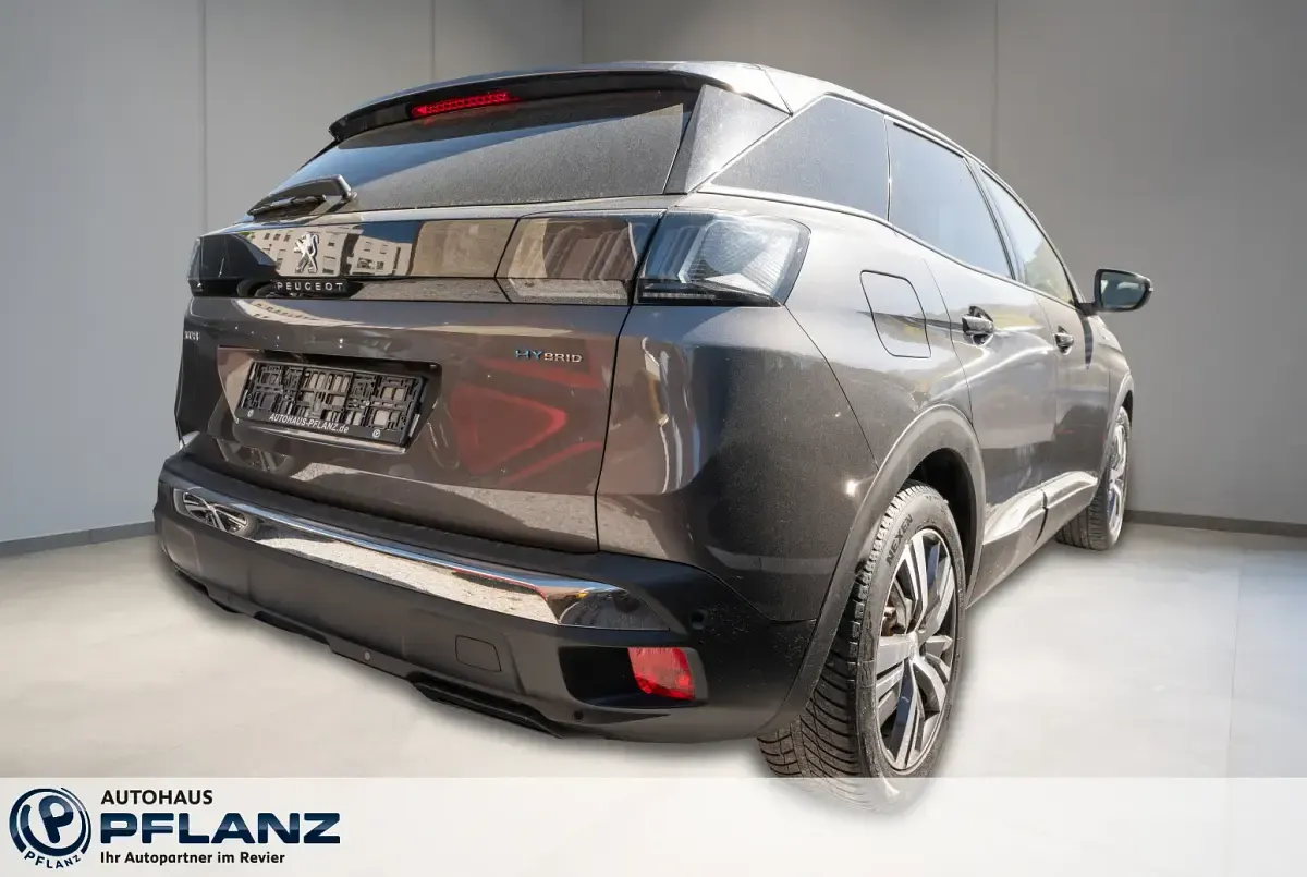Gebraucht Peugeot 3008 Allure 181 PS (133 kW) 2022 Grau SUV