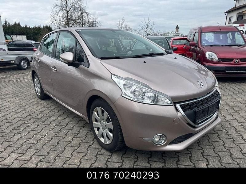 Gebraucht Peugeot 208 Active 82 PS (60 kW) 2012 Grau Kleinwagen