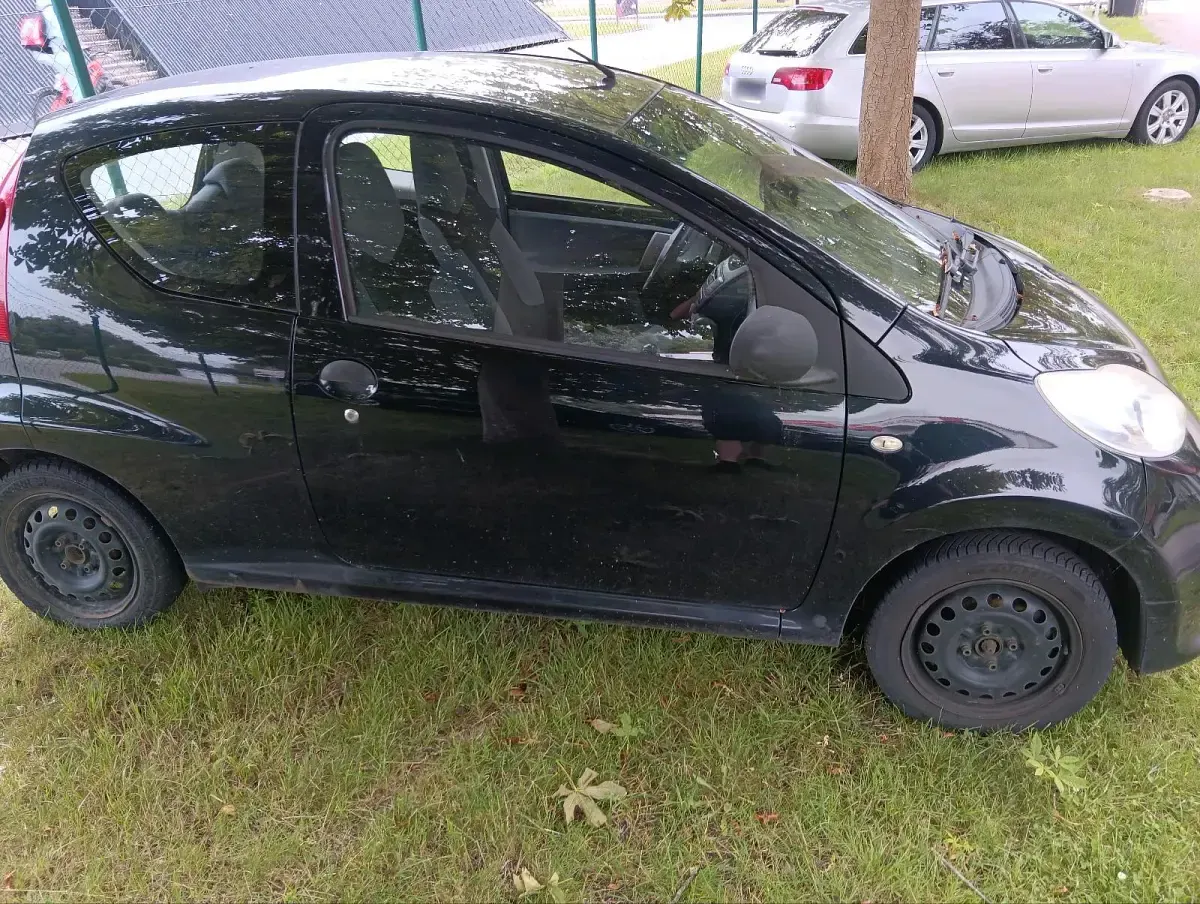 Gebraucht Peugeot 107 68 PS (50 kW) 2007 Schwarz Kleinwagen
