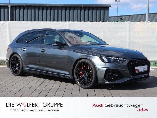 Daytonagrau perleffekt Gebraucht 2024 Audi RS4 Ambiente Kombi | 81.420 € (Etwas zu teuer) - Bild 1/4