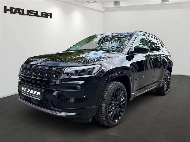 Solid black uni Gebraucht 2024 Jeep Compass SUV | 27.990 € (Guter Preis) - Bild 1/4