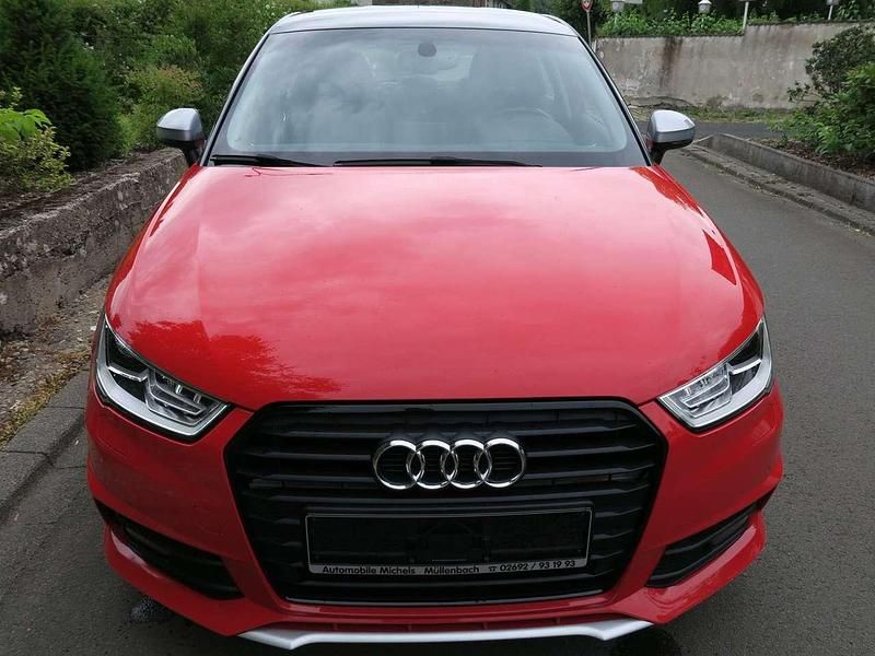 Gebraucht Audi A1 Sport 95 PS (69 kW) 2018 Misanorot perleffekt Kleinwagen