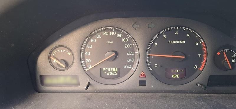 Silber Gebraucht 2001 Volvo V70 Kombi | 750 € (Superpreis) - Bild 1/4