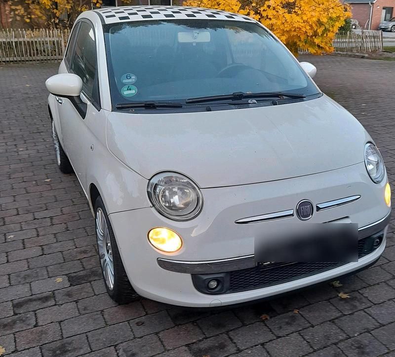 Gebraucht Fiat 500 70 PS (51 kW) 2010 Weiß Kleinwagen