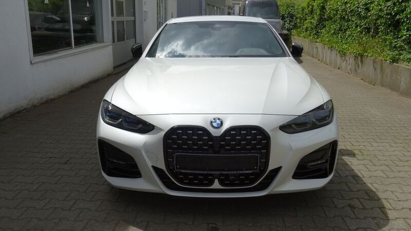 Mineralweiss metallic Gebraucht 2022 BMW 430 Performance Coupé | 39.895 € (Superpreis) - Bild 1/4