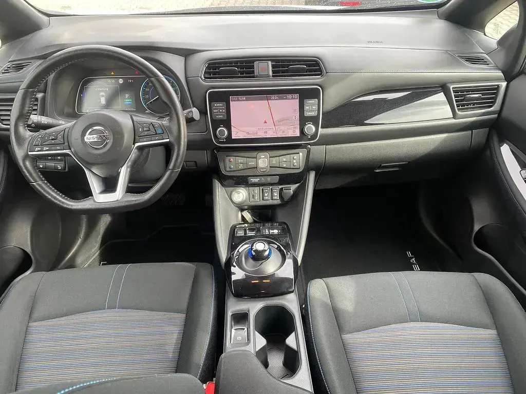 Gebraucht Nissan Leaf 360º 160 kW (218 PS) 2022 Weiß Kleinwagen