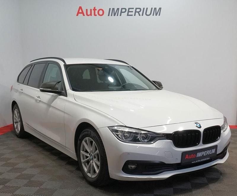 Gebraucht BMW 320 Advantage 190 PS (139 kW) 2018 Weiß Kombi