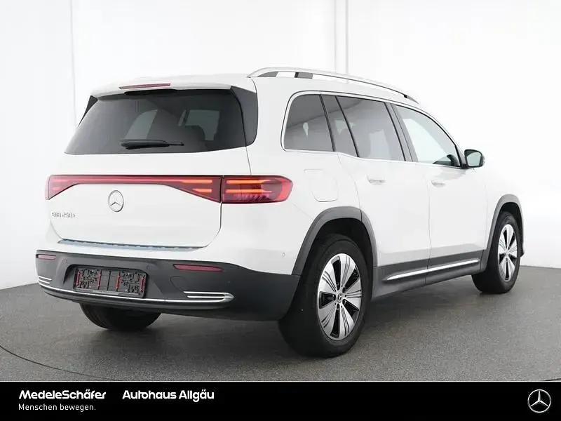 Second-hand Mercedes EQB250+ Progressive 150 kW (204 CP) 2025 Alb SUV