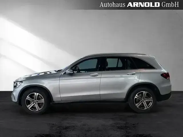 Gebraucht Mercedes GLC220 Exclusive 194 PS (142 kW) 2023 Hightechsilber (metallic) SUV