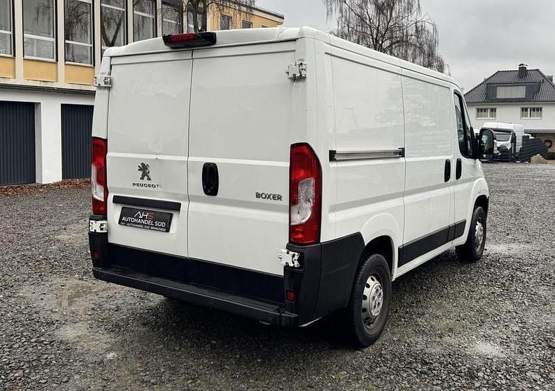 Gebraucht Peugeot Boxer Premium 120 PS (88 kW) 2021 Weiß Van