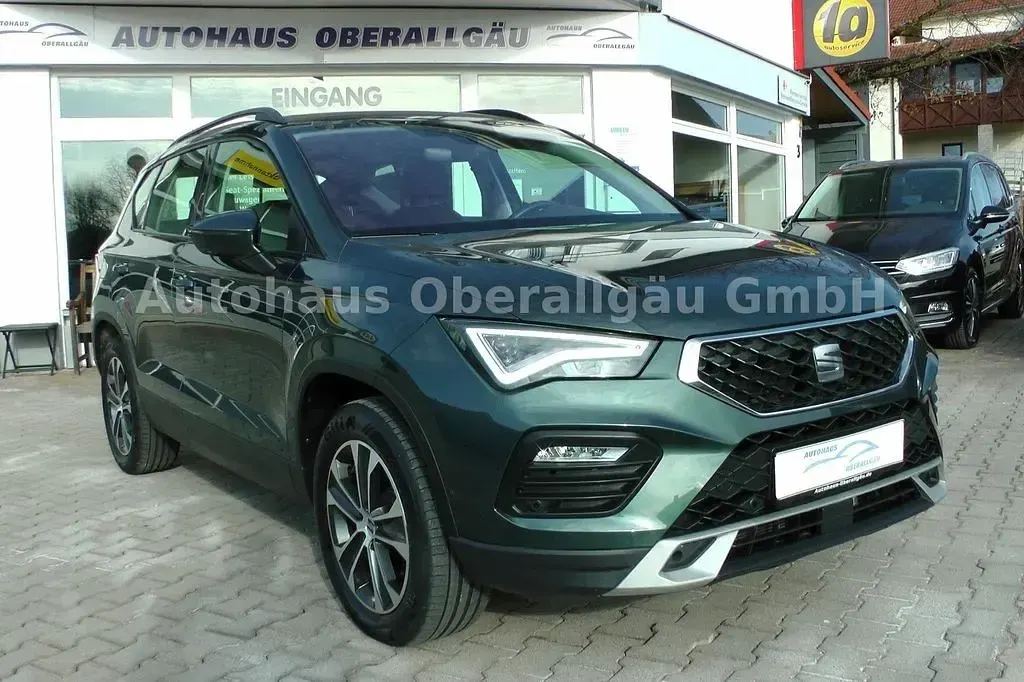 Gebraucht Seat Ateca 4Drive 150 PS (110 kW) 2022 Grün SUV