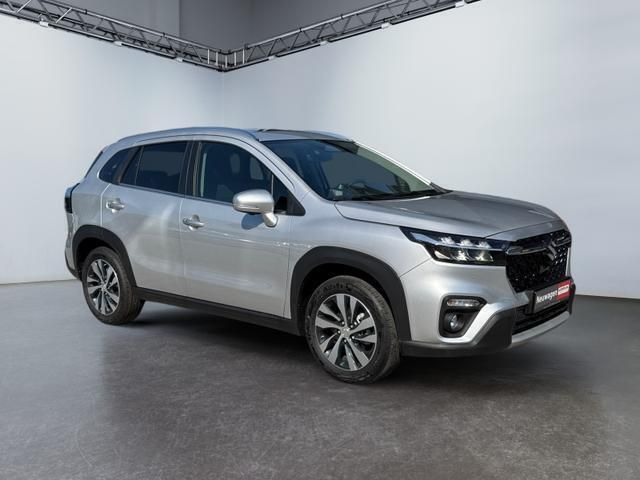 Silber metallic Neu 2024 Suzuki SX4 S-Cross Comfort+ SUV | 26.590 € (Fairer Preis) - Bild 1/4