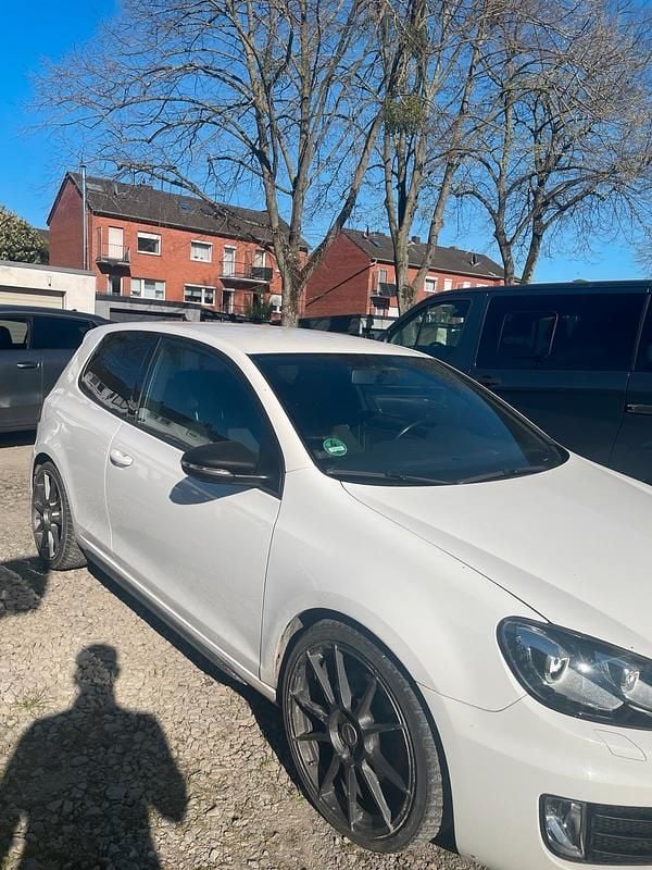 Gebraucht VW Golf GTI 211 PS (155 kW) 2012 Weiß Coupé