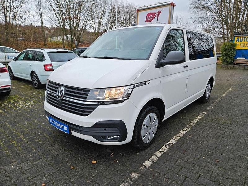 Gebraucht VW Transporter Family 150 PS (110 kW) 2020 Weiß Van