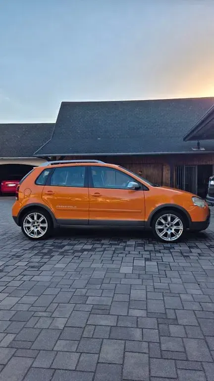 Gebraucht VW Polo 80 PS (58 kW) 2007 Orange Kleinwagen