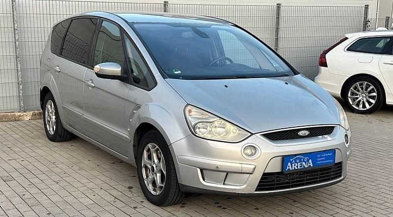 Gebraucht Ford S-MAX Titanium 140 PS (102 kW) 2006 Silber Van / Kleinbus