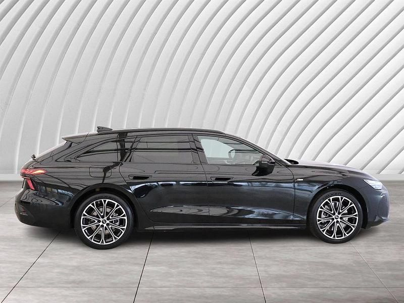 Neu Audi A6 Sport 204 PS (150 kW) 2026 Grün Kombi