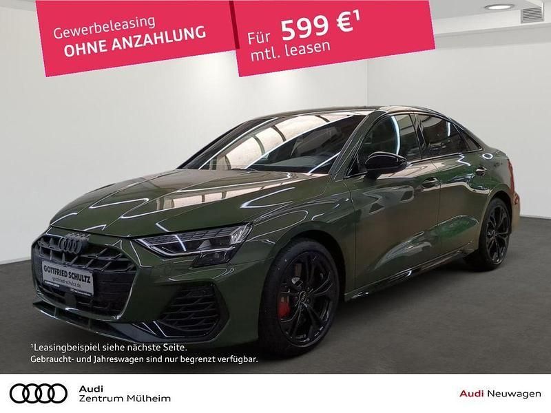 Distriktgrün metallic Gebraucht 2024 Audi S3 Advanced Limousine | 52.950 € (Etwas zu teuer) - Bild 1/4