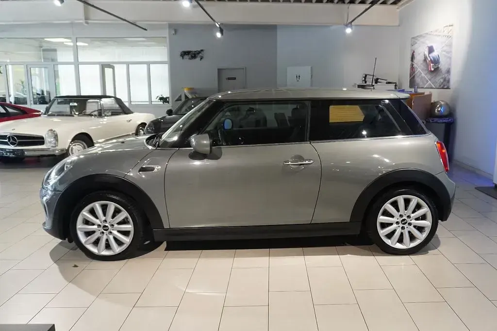 Gebraucht Mini ONE 75 PS (55 kW) 2019 Grau Kleinwagen