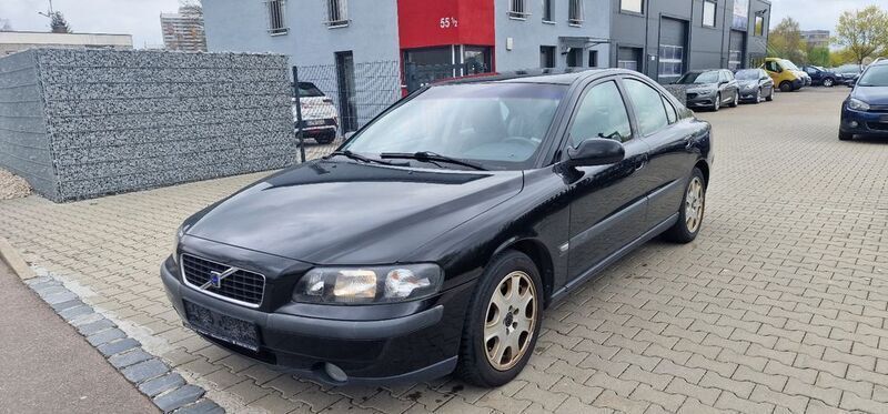 Schwarz Gebraucht 2002 Volvo S60 Limousine | 1.590 € (Guter Preis) - Bild 1/4