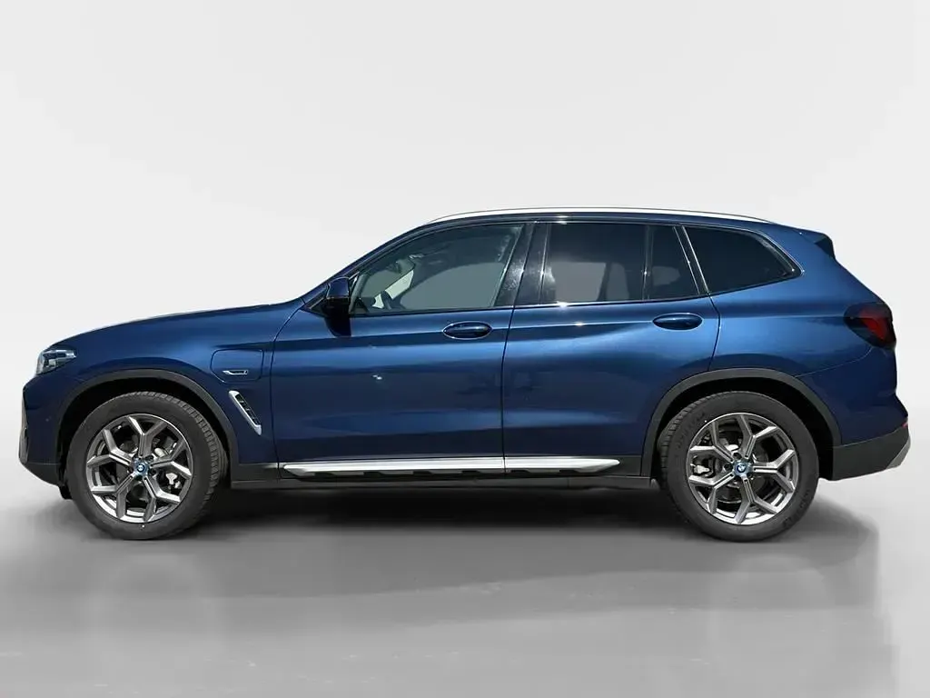 Gebraucht BMW X3 Sport Line 294 PS (216 kW) 2022 Phytonicblau metallic SUV