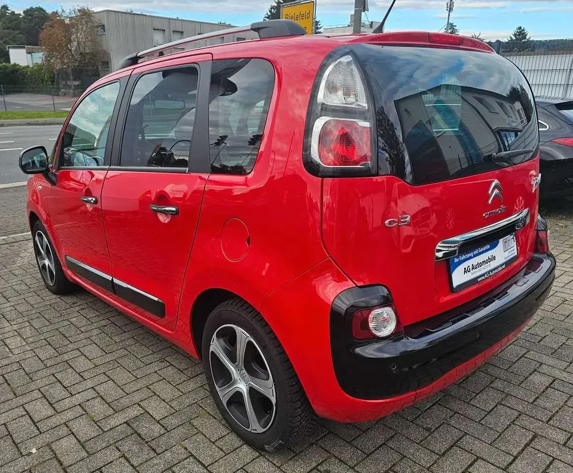 Gebraucht Citroën C3 Picasso PureTech 110 PS (80 kW) 2017 Rot Van / Kleinbus