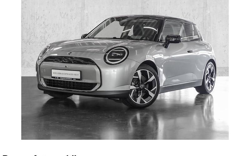 Silber Neu 2025 Mini Cooper Classic Kleinwagen | 30.600 € (Superpreis) - Bild 1/4