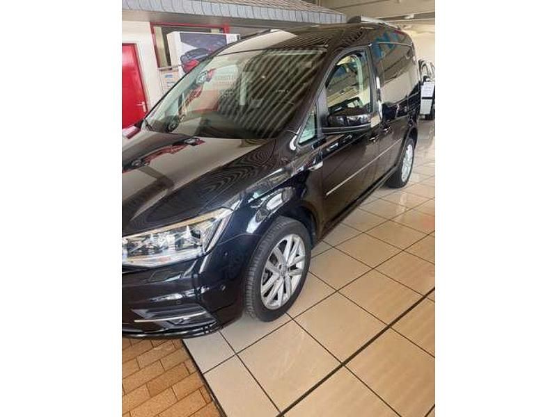 Gebraucht VW Caddy Highline 131 PS (96 kW) 2020 Schwarz metallic Van / Kleinbus