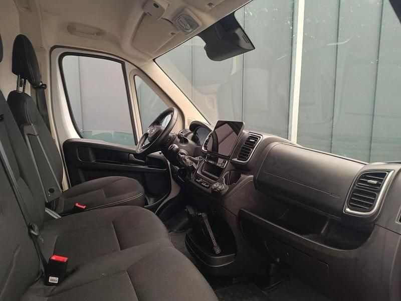 Gebraucht Opel Movano 140 PS (102 kW) 2024 Weiß Van