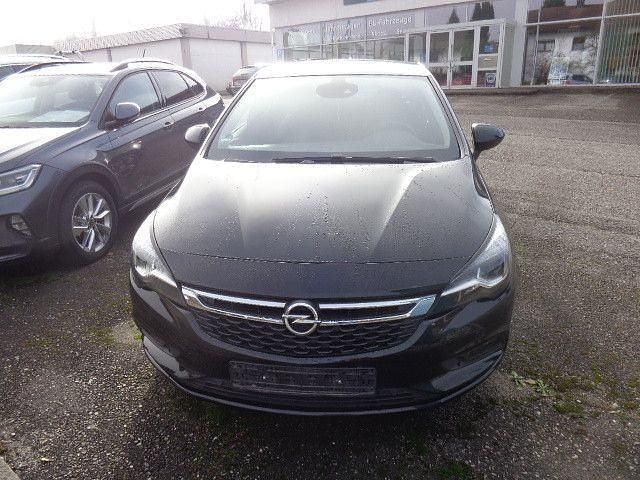 Gebraucht Opel Astra Innovation 200 PS (147 kW) 2017 Black meet kettle Limousine