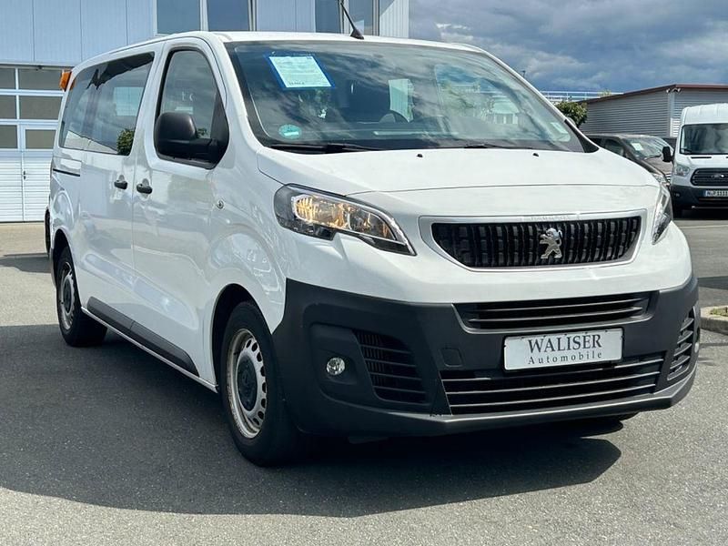 Gebraucht Peugeot Expert 120 PS (88 kW) 2018 Weiß Van