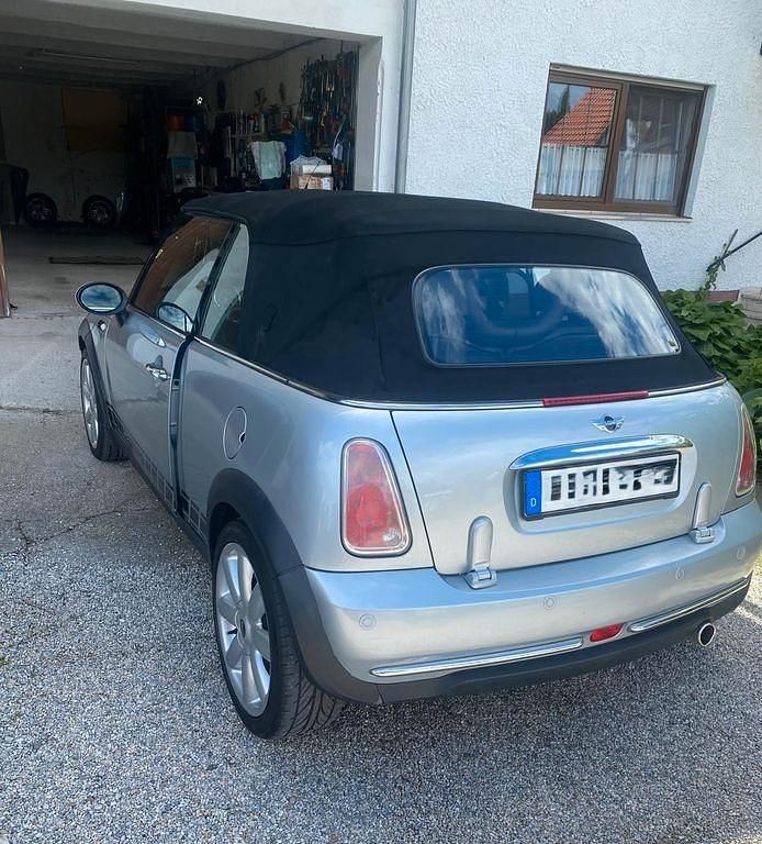 Gebraucht Mini Cooper Cabriolet 116 PS (85 kW) 2004 Silber Cabrio