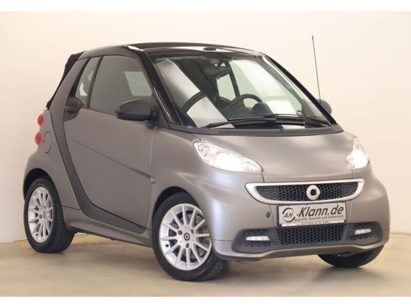 Silber Gebraucht 2014 Smart ForTwo Cabrio Cabrio | 10.999 € (Teuer) - Bild 1/4