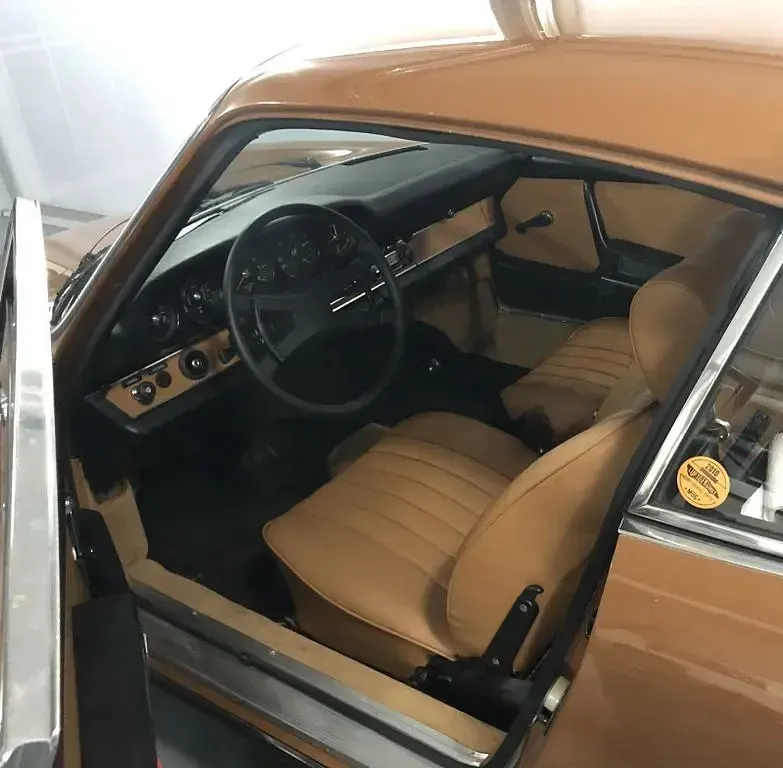 Brugt Porsche 911 140 HK (102 kW) 1972 Brun