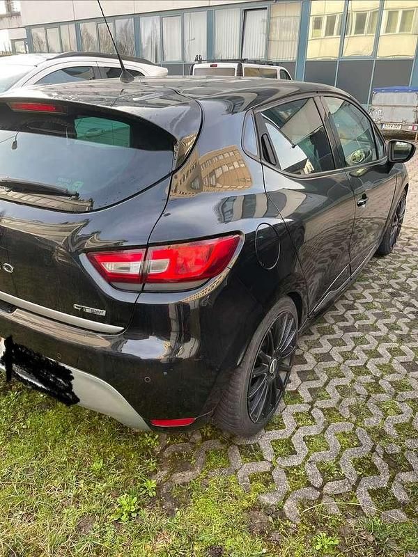 Gebraucht Renault Clio IV 120 PS (88 kW) 2014 Limousine