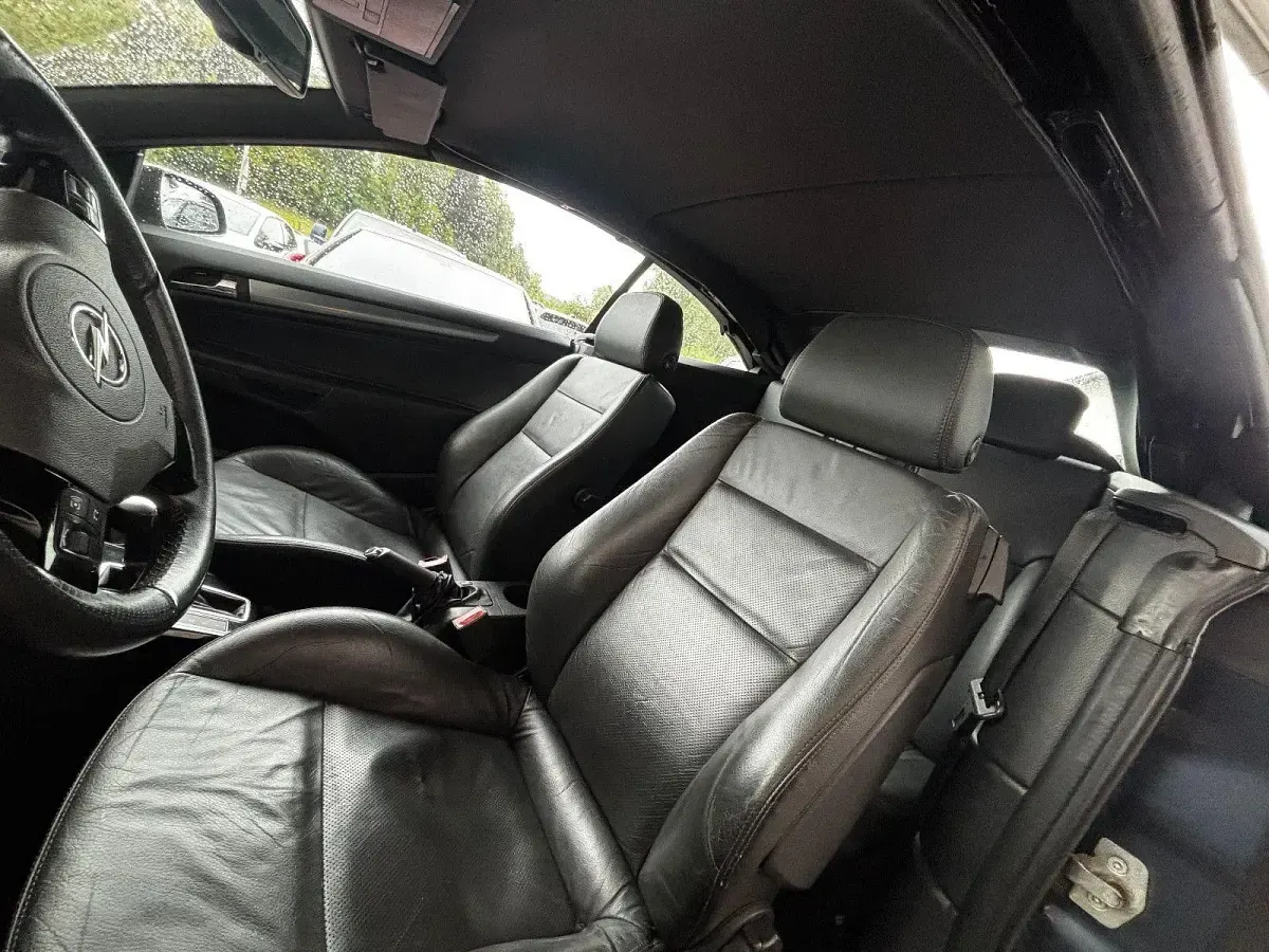 Gebraucht Opel Astra Cabriolet 140 PS (102 kW) 2007 Grau Cabrio