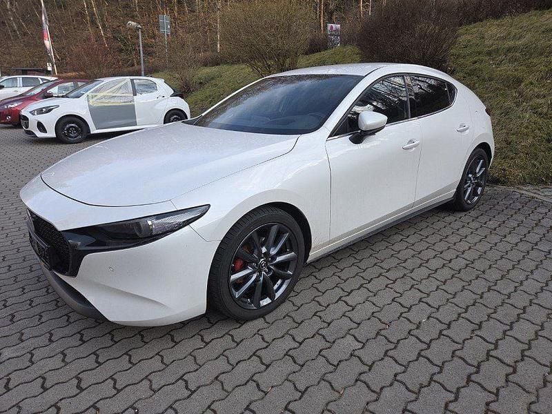 Gebraucht Mazda 3 Selection 122 PS (89 kW) 2022 Weiss Limousine