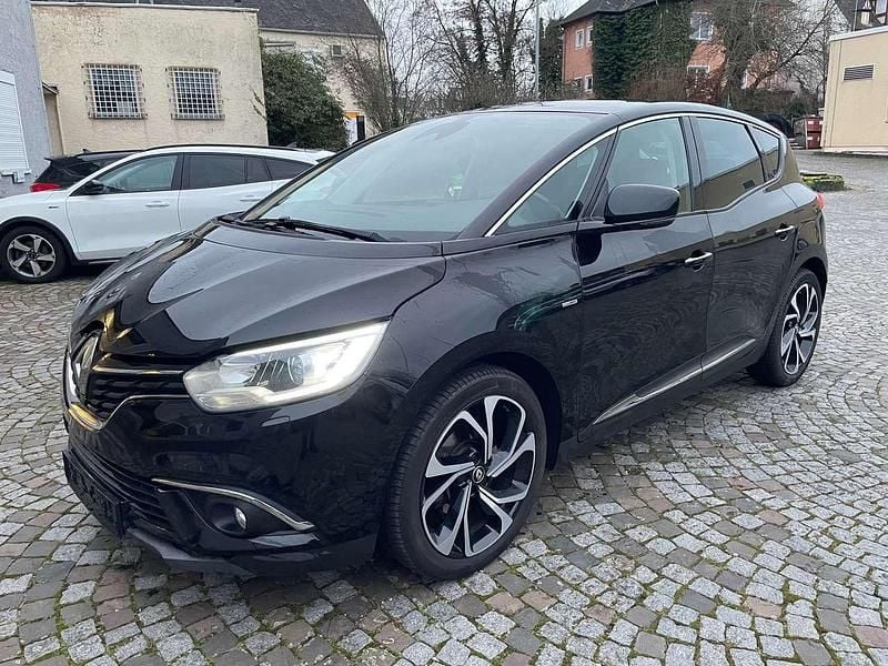 Sternenschwarz Gebraucht 2018 Renault Scénic IV Bose Edition Van / Kleinbus | 11.500 € (Superpreis) - Bild 1/4