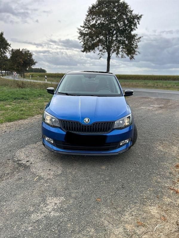 Blau Gebraucht 2017 Skoda Fabia Monte Carlo Kleinwagen | 9.250 € (Guter Preis) - Bild 1/4